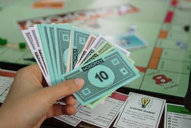 game gian lận Debet