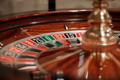 game gian lận Debet